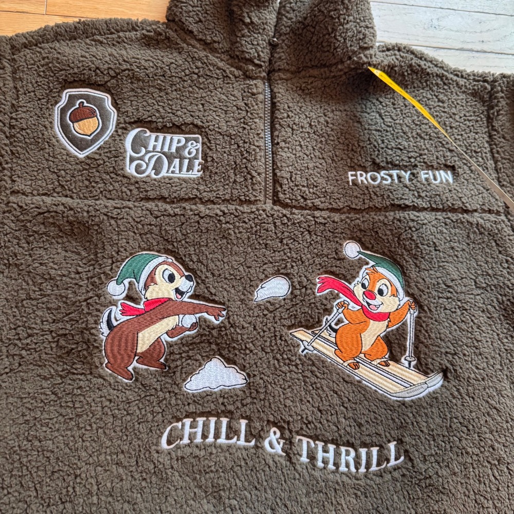 Disney Chip & Dale Sherpa Fleece Pullover Brown Quarter Zip Jacket Womens‎ M NEW